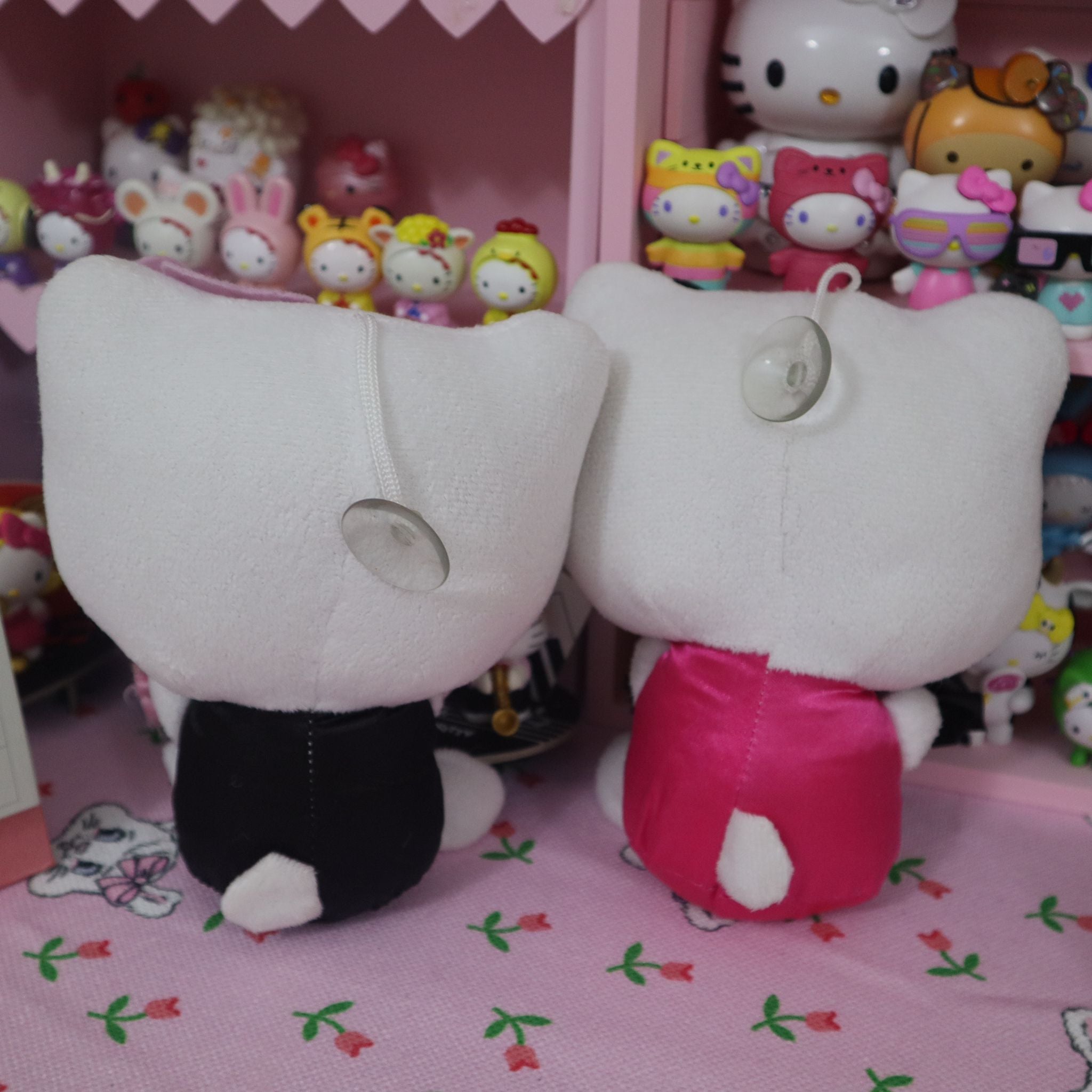 Candy Hello Kitty Pair