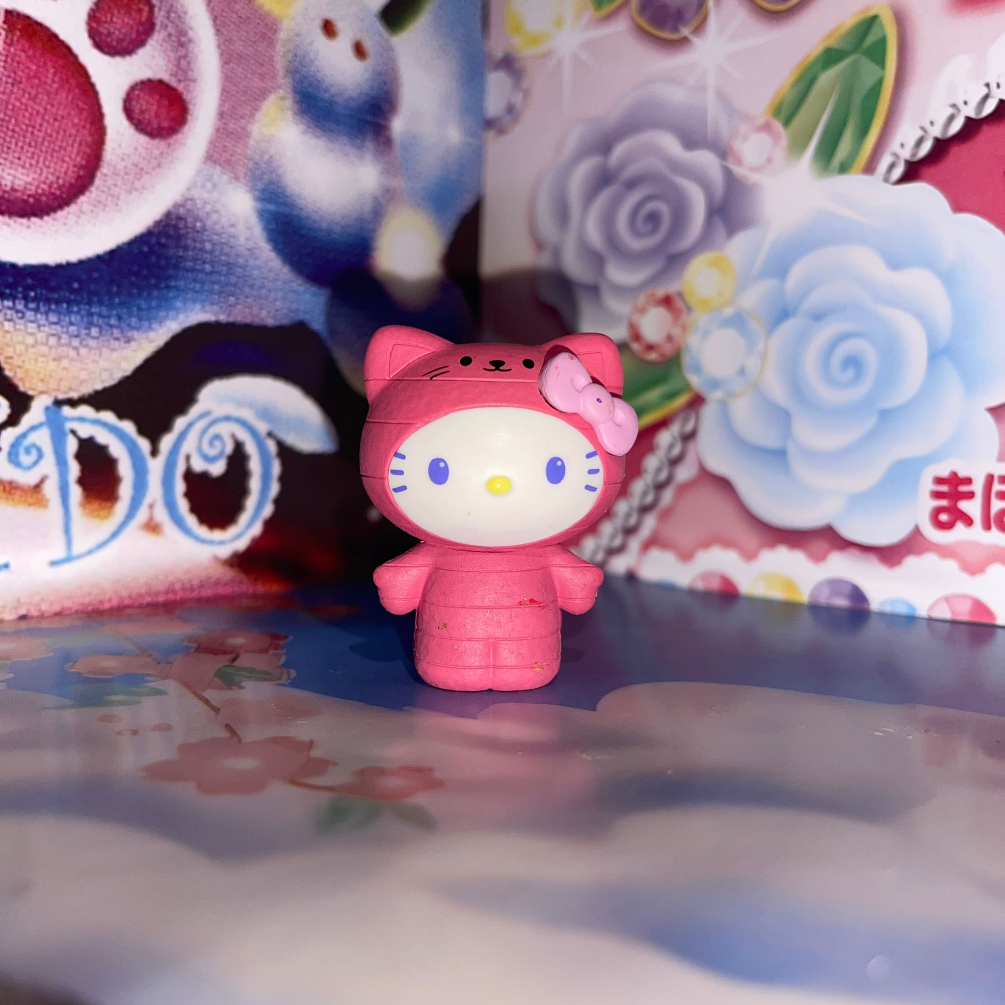 Hello Kitty Kitty Collectible Mini Figure Series 2