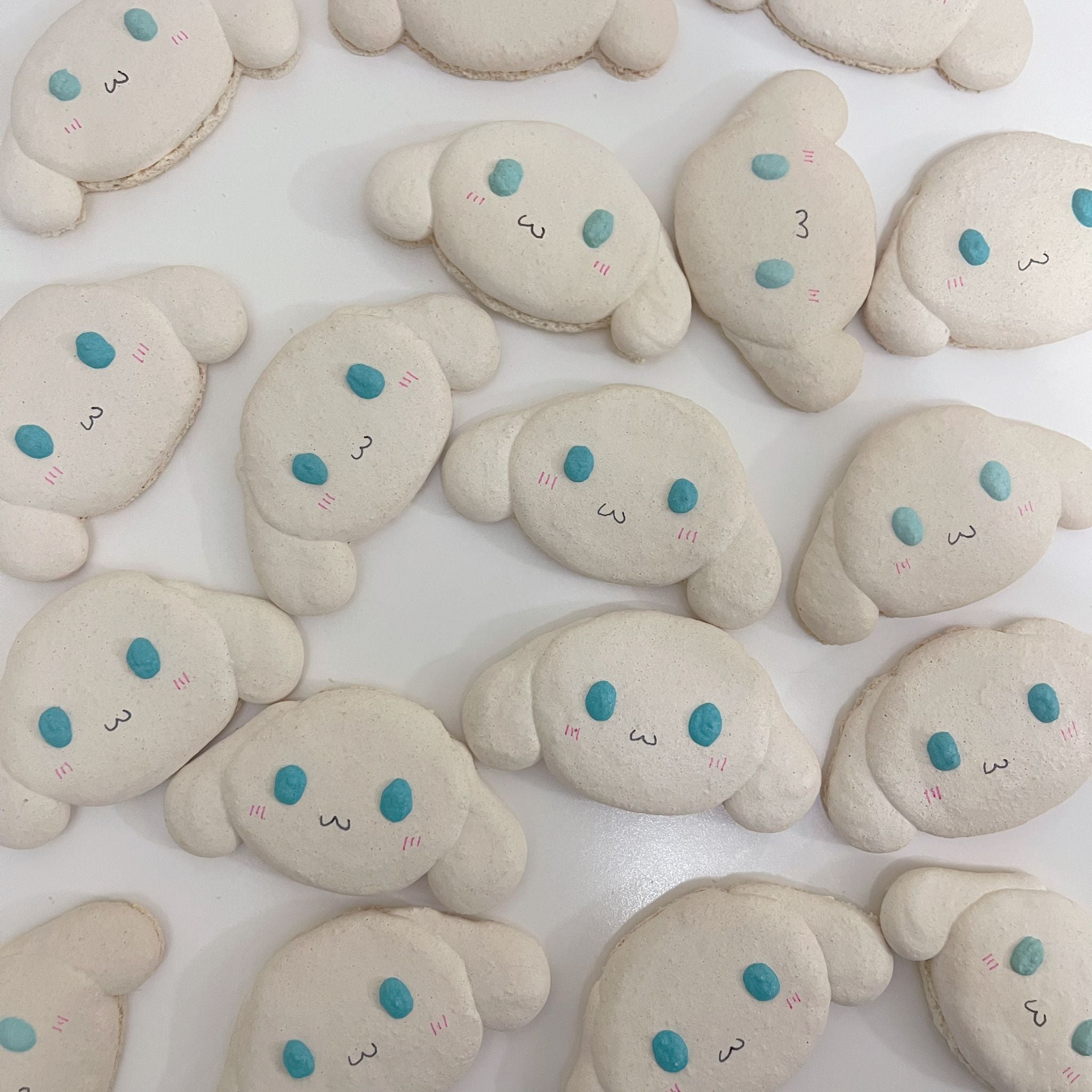 Cinnamoroll Macarons