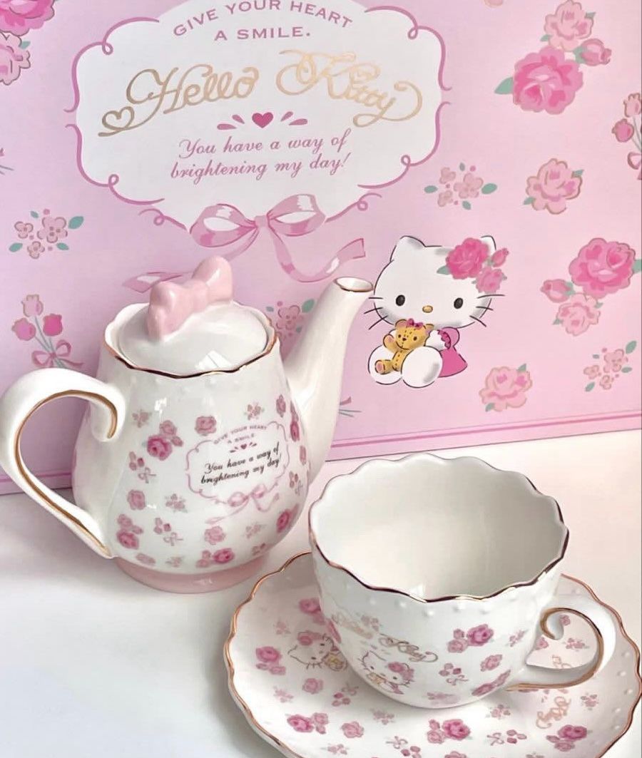 Pre-Order Hello Kitty Tea Bowl Set